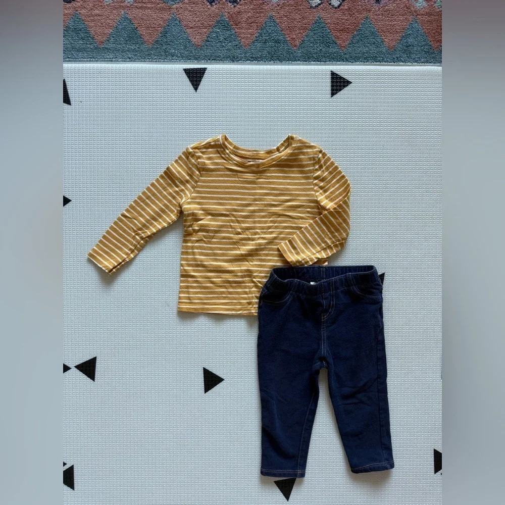 Old Navy|Baby girl,toddler cute outfit,yellow striped long sleeve & leggings•18M